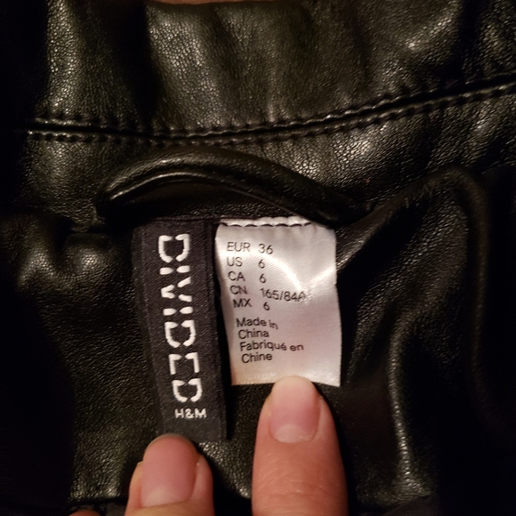 🚫SOLD🚫 - Picture 3 of 3